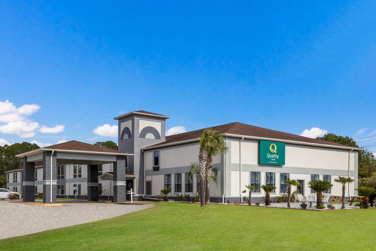 Quality Inn モートリー エクステリア 写真