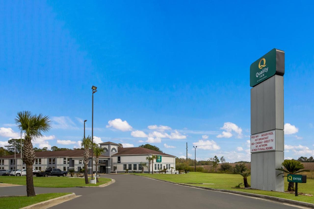Quality Inn モートリー エクステリア 写真